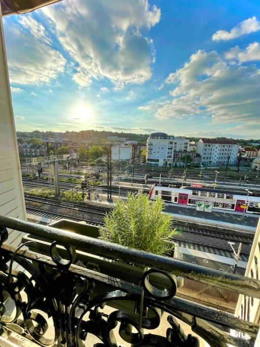 Superbe Appart Entier Au Pied De La Gare Rer, A 15 Min De Paris & Orly Juvisy-sur-Orge Exterior photo